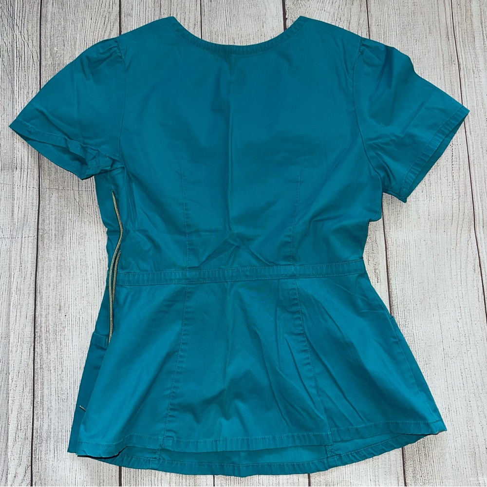 Jaanuu Turquoise Scrub Set - Picture 7 of 16